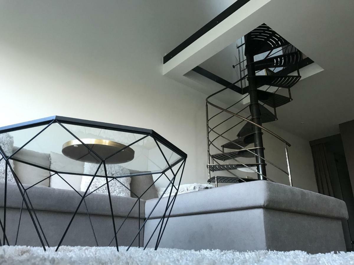 Luxury Loft Duplex Penthouse Of 190M2 & Free Parking ! Apartment บรัสเซลส์ ภายนอก รูปภาพ
